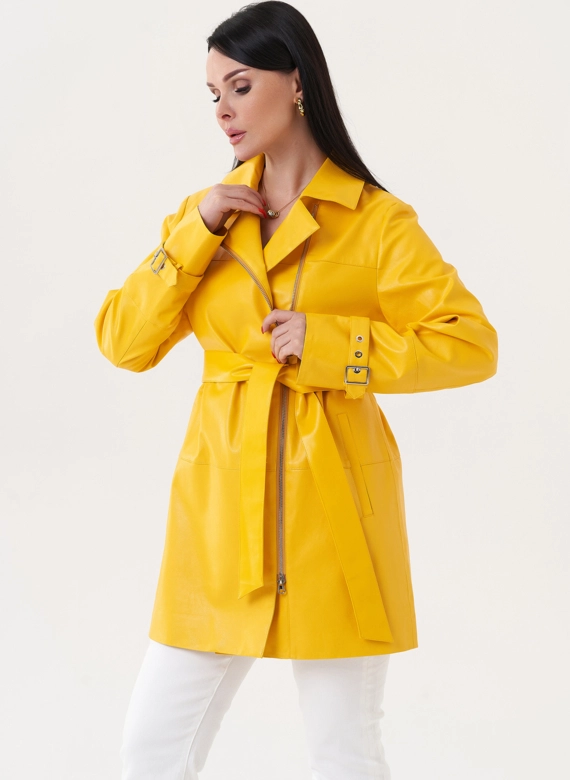 Удлиненный жакет из эко кожи с поясом фото