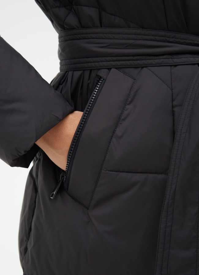 Женский пуховик с капюшоном и поясом модель № 31123 универмаг малина