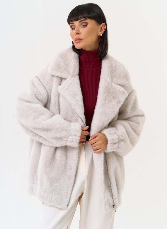 Женский бомбер из эко меха со съемными рукавами