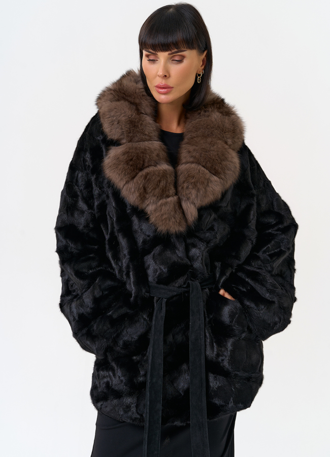 Женская шуба из меха норки  воротником из меха песца модель № 31486 в кредит