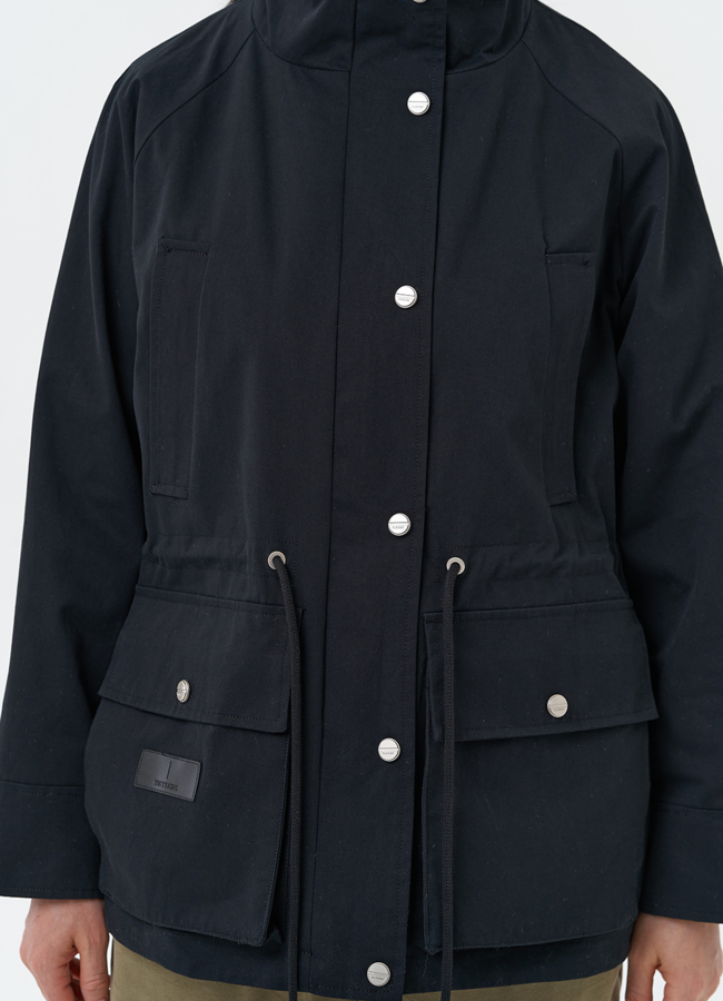 Женская ветровка черного цвета модель № 30039 универмаг малина