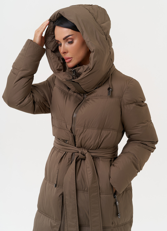 Женское зимнее пальто с капюшоном модель № 31293 универмаг малина