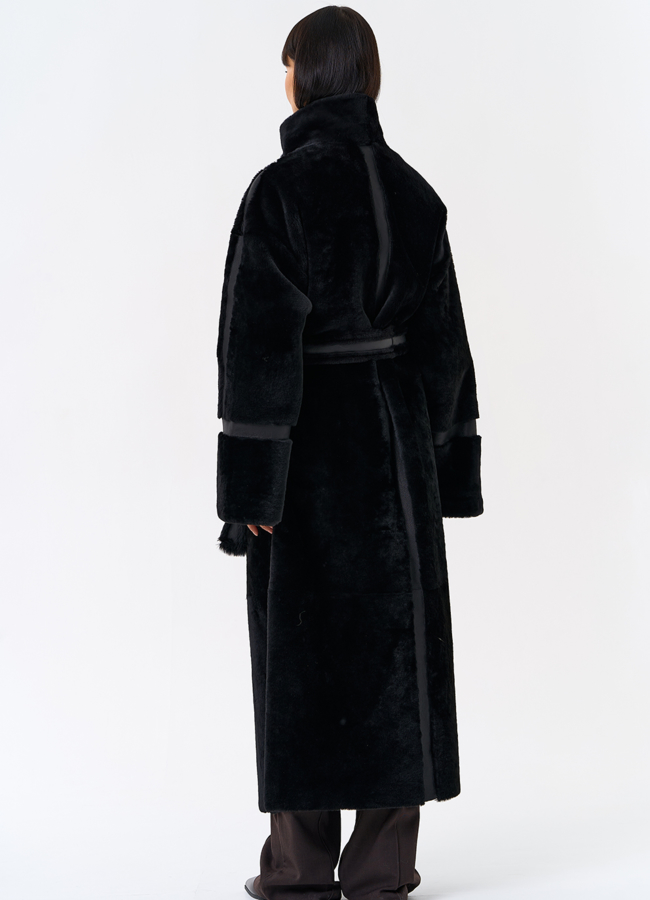 Женская двухсторонняя дубленка с воротником стойкой модель № 31914 универмаг малина