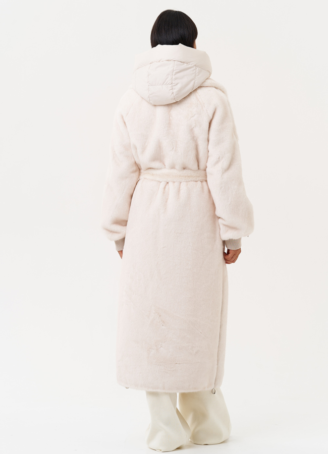 Женская шуба со съёмным капюшоном модель № 31237 универмаг малина