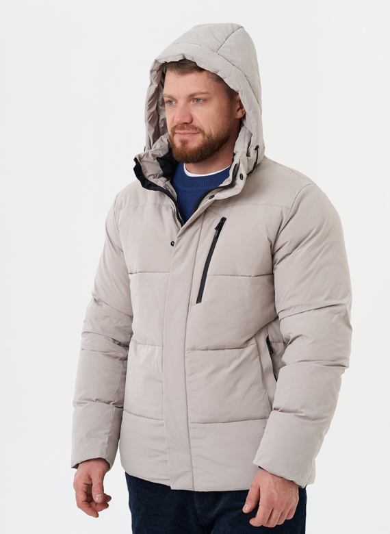 Зимний пуховик с капюшоном