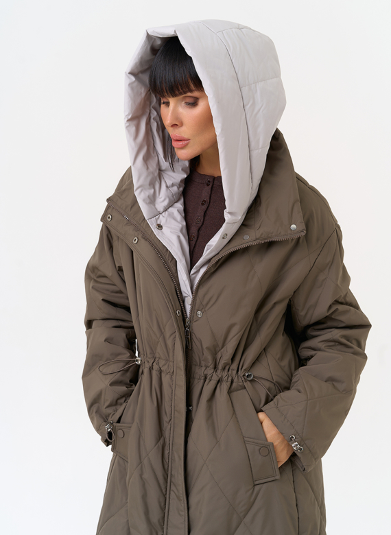 Женская удлиненная куртка со съемным капюшоном