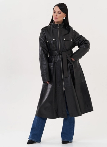 Плащ из натуральной кожи черного цвета