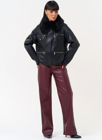 Женская утепленная куртка из эко кожи черного цвета