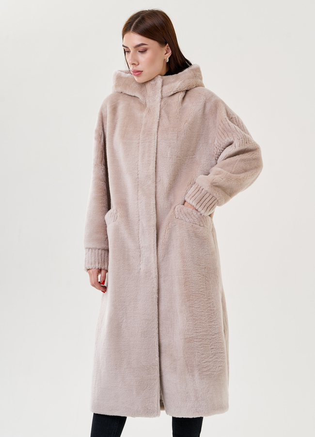 Длинное пальто из эко меха модель № 23579 меха малина